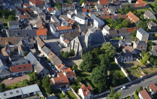 Eglisede Sermaises vue du ciel